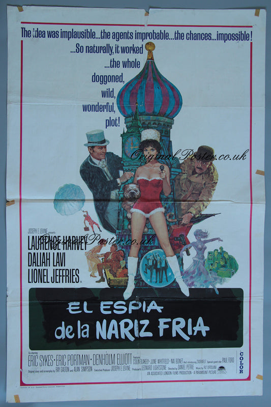 The Spy with a Cold Nose / El Espia de Nariz Fria